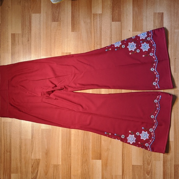 Vintage 1970's handmade burgundy flared embroidered bellbottoms - Picture 4 of 6